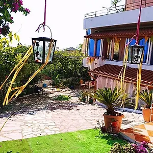 Maria Luxury 